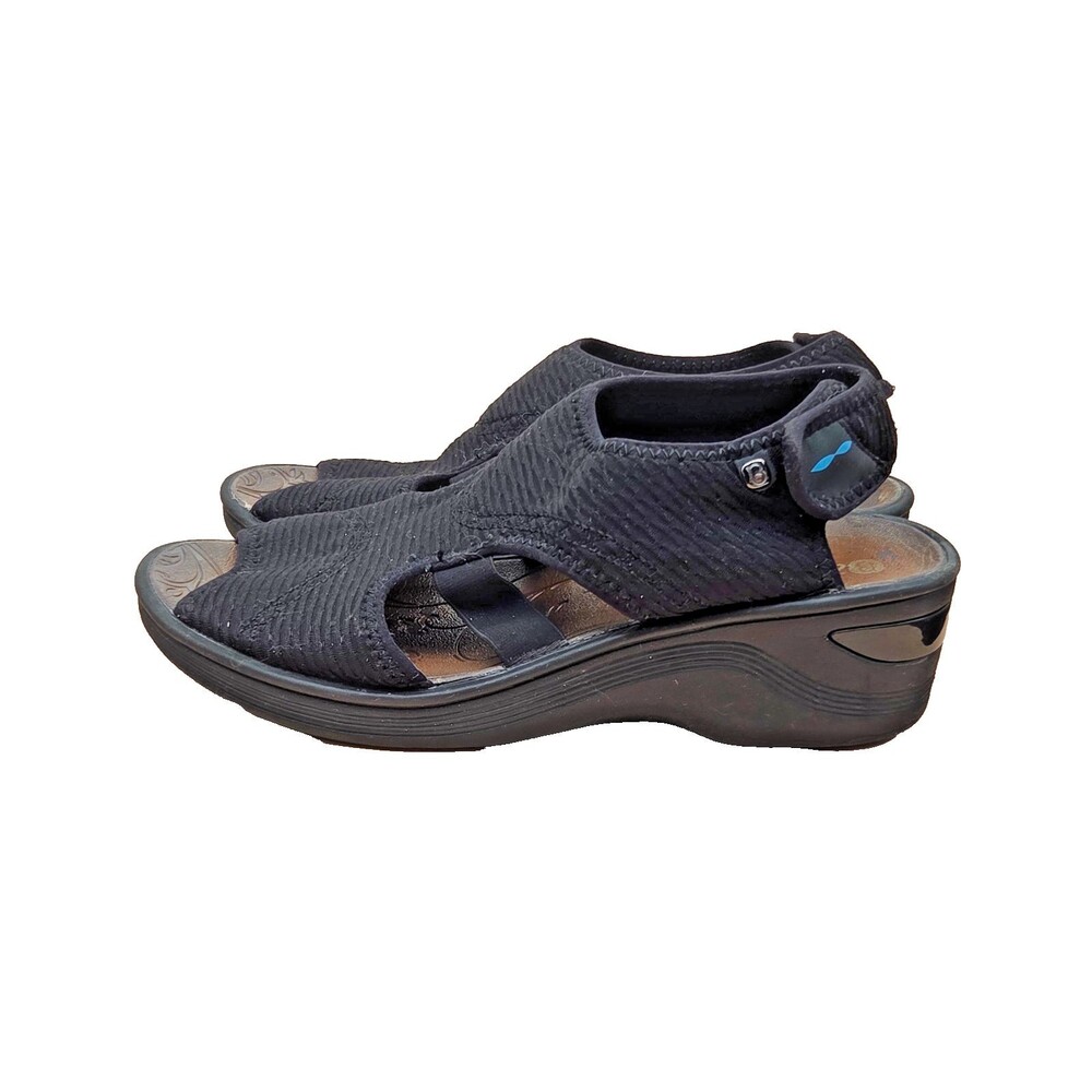 Bzees Dream Comfort Wedge Sandal Size 9.5 Black